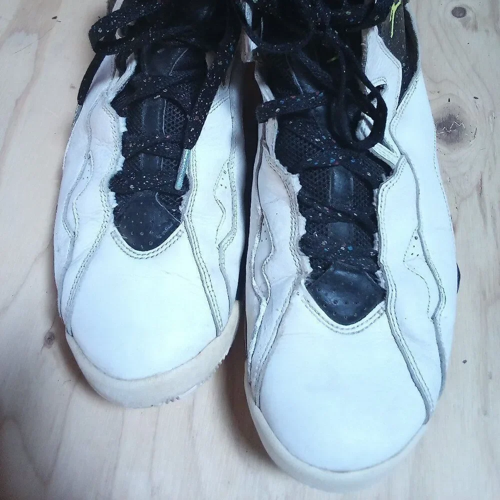 Jordan true flight